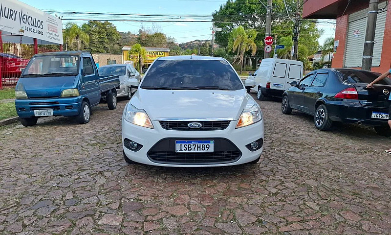 Ford Focus 2.0 16V/ ...