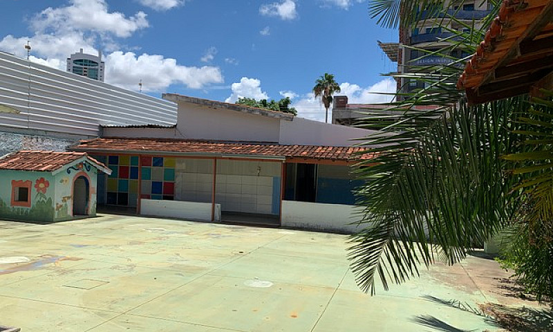 Casa Comercial...