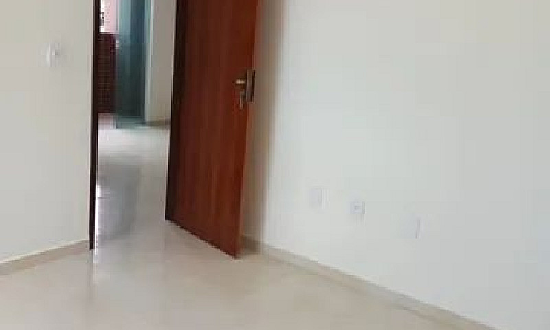 Aluga-Se Apartamento...