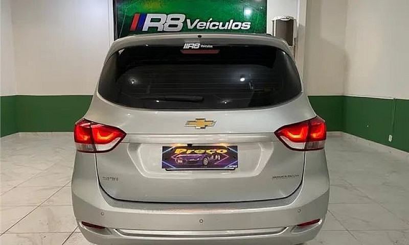 Chevrolet Spin Premi...