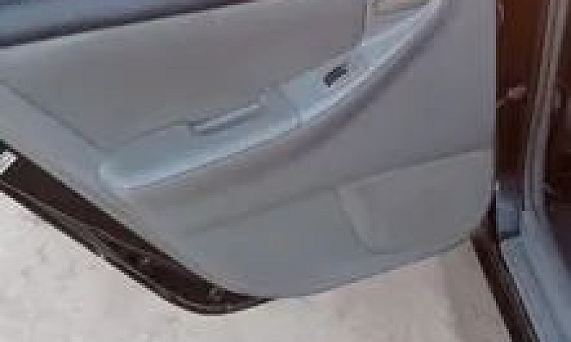 Vende-Se Corolla 200...