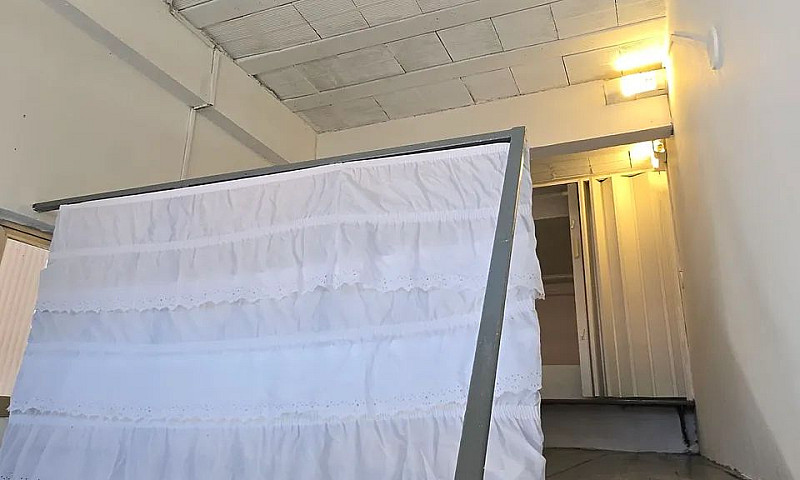 Aluga-Se Kitnet  Na ...