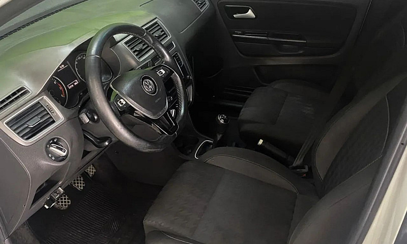 Volkswagen Fox Msi C...