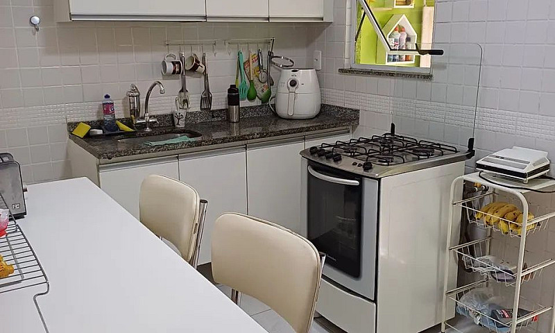 Excelente Casa Tripl...