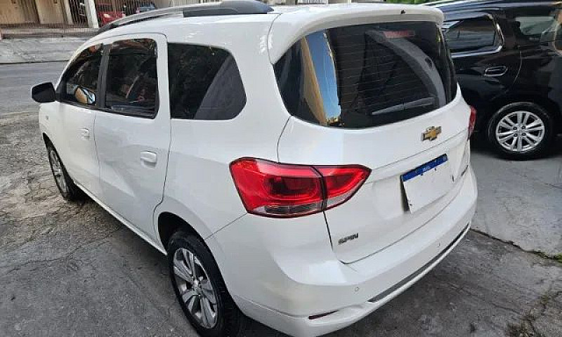 Chevrolet Spin Premi...