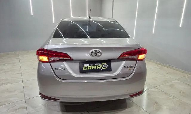 Toyota Yaris Xl Seda...