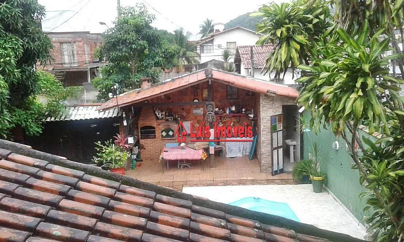 Casa Com 2 Dormitóri...