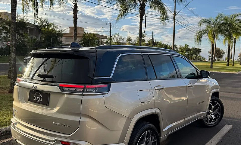 Jeep Commander Overl...