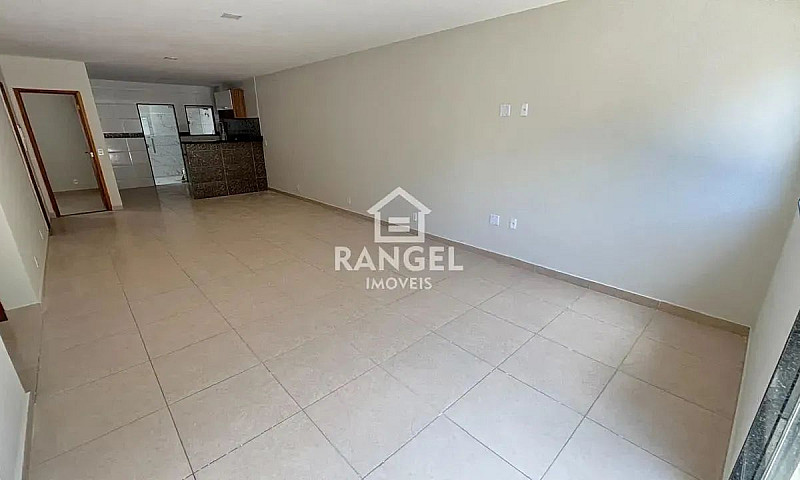 Casa Linear Com Três...