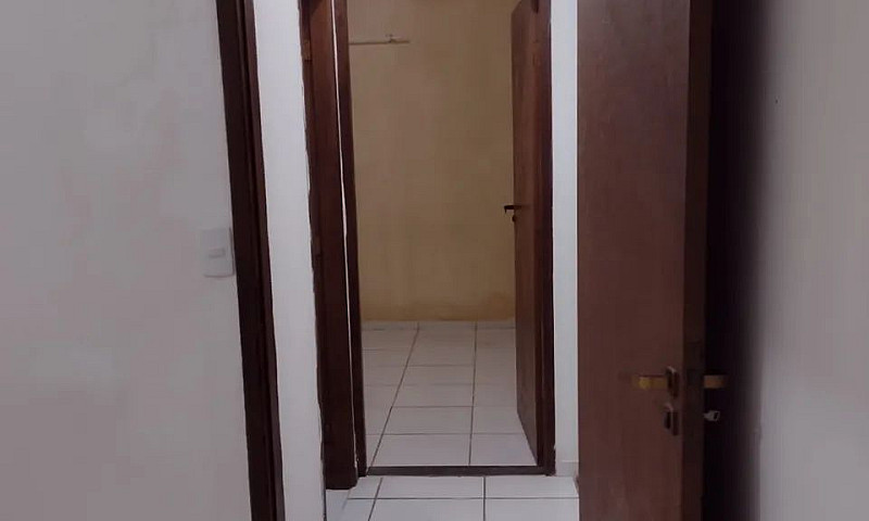 Aluga Se Apartamento...