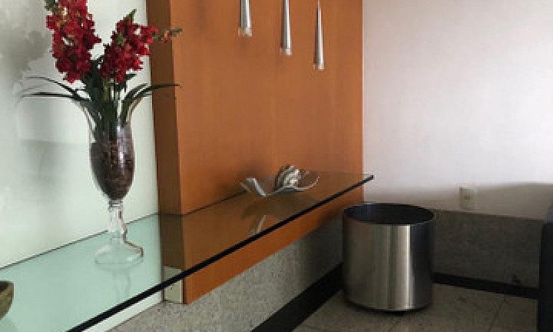 4 Quartos 2 Suites P...