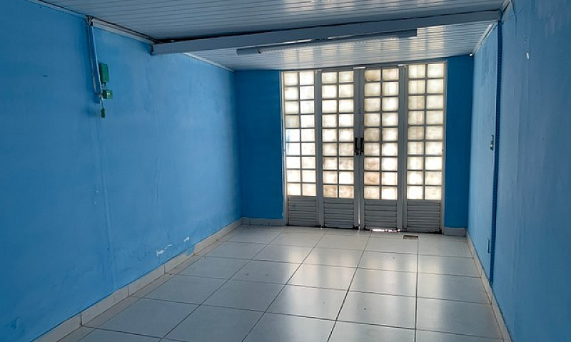Casa Comercial...