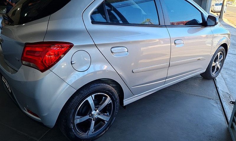 Chevrolet Gm Onix Lt...