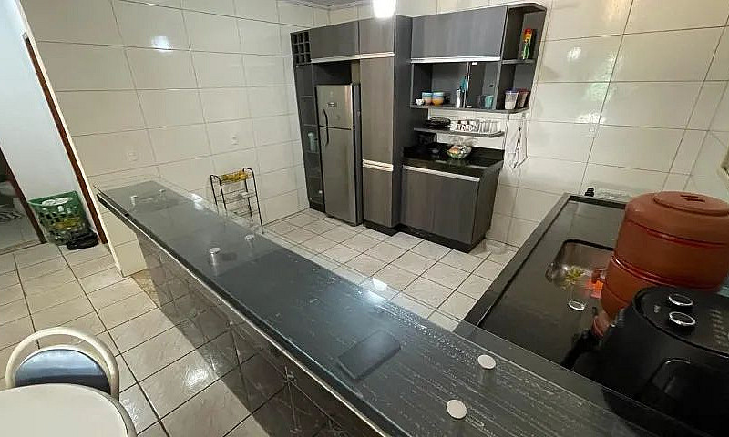 Casa 2 Quartos, Gara...