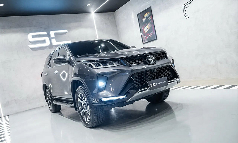 Toyota Hilux Sw4 Dia...