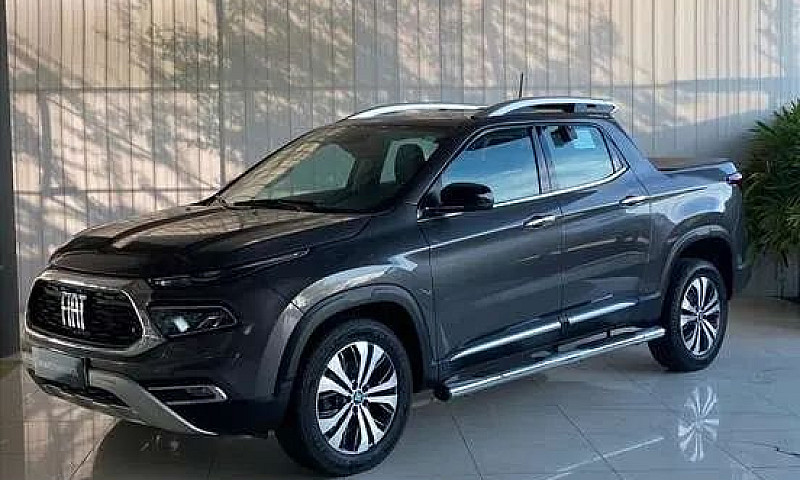Fiat Toro Volcano 2....