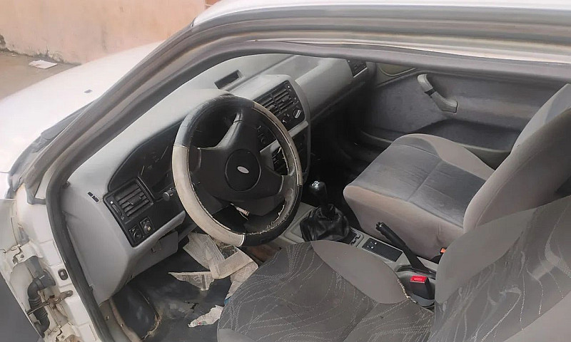 Ford Escort Glx 1.8I...