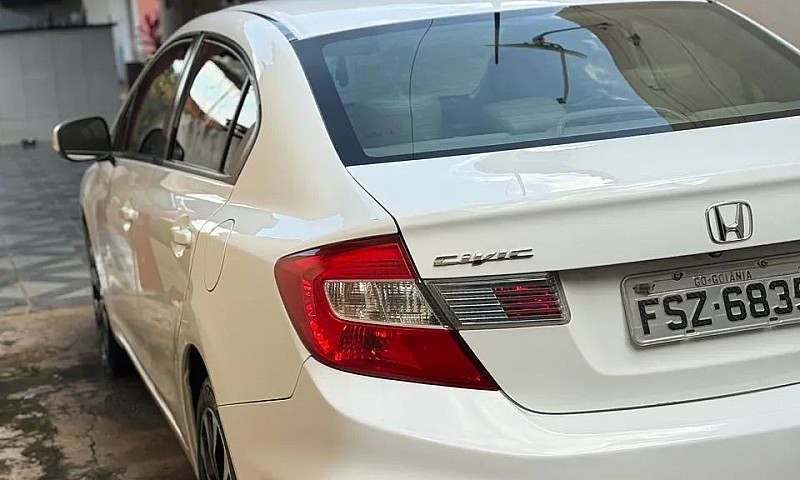 Honda Civic Sedan Lx...