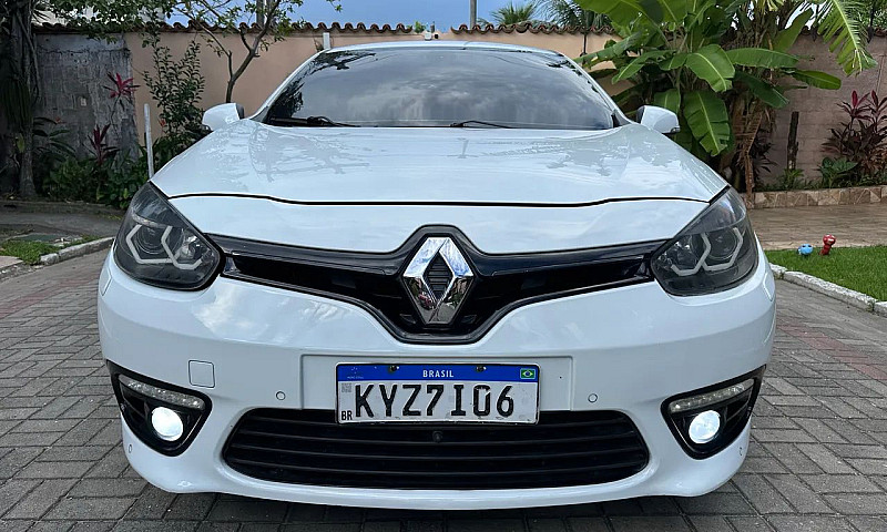 Renault Fluence Seda...