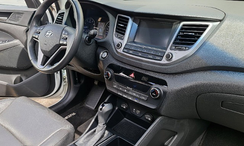 Tucson 1.6 Turbo Gls...