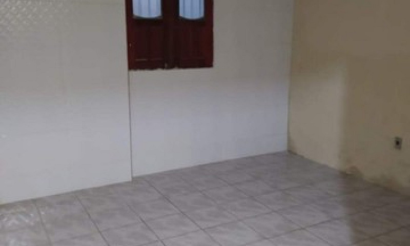 Aluga-Se Apartamento...