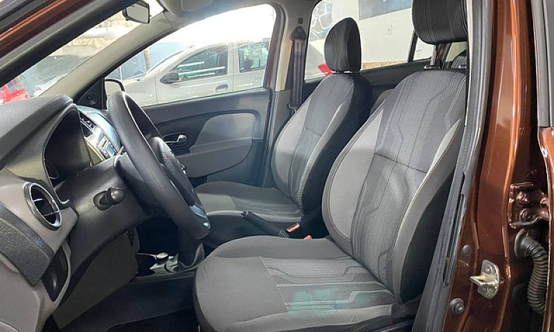 Renault Logan 1.6 Ex...