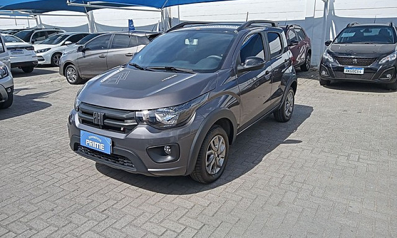 Fiat Mobi Trekking 1...