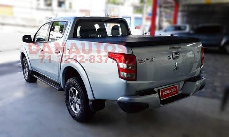 Mitsubishi L200 Trit...