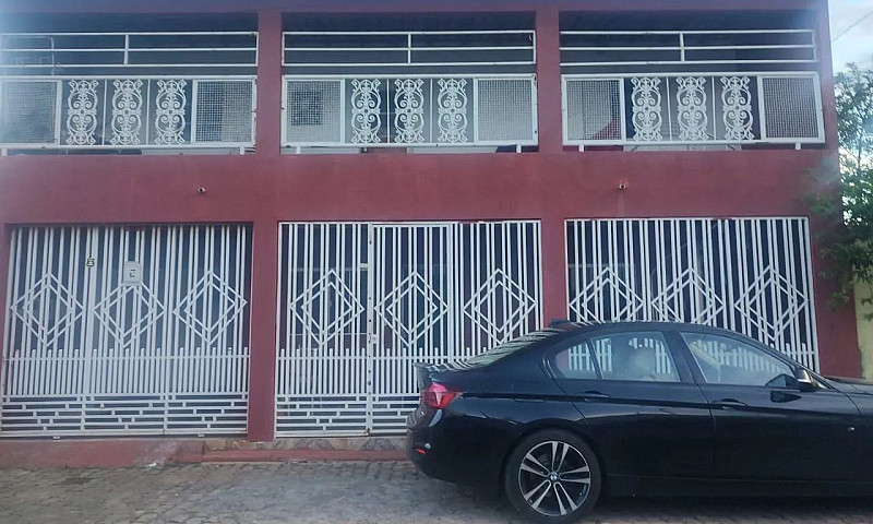 Casa Planaltina Df 3...