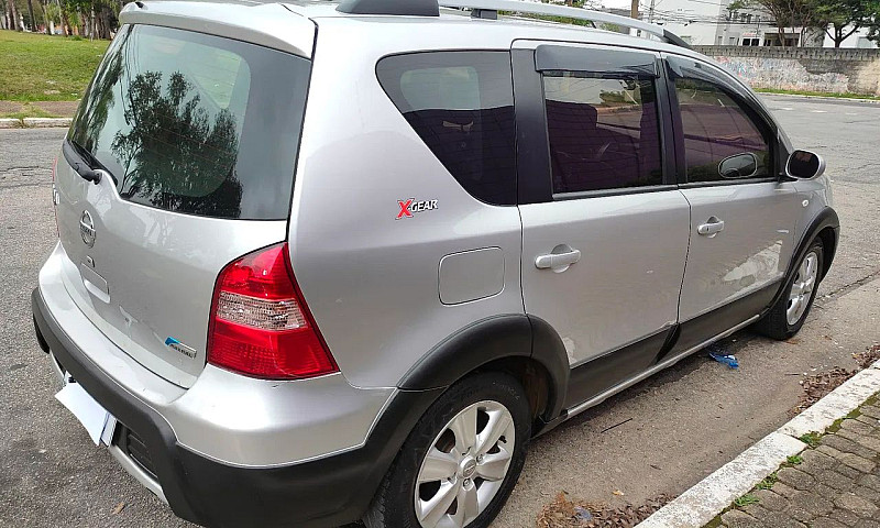 Nissan Livina 1.8 Xg...