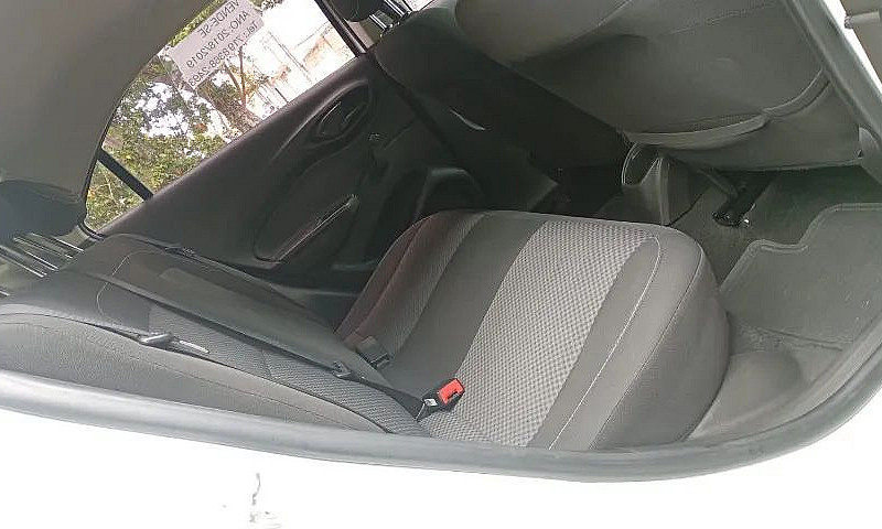 Chevrolet Prisma Sed...