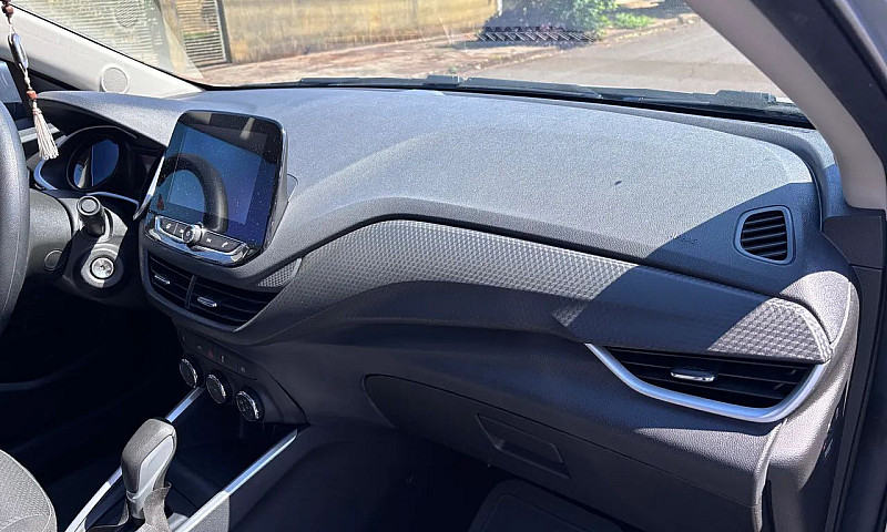 Chevrolet Onix Plus ...