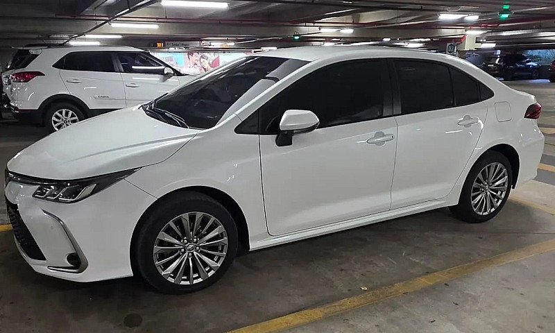 Toyota Corolla Xei 2...