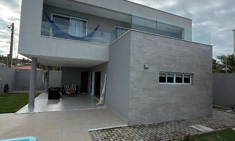 Excelente Casa Nova ...
