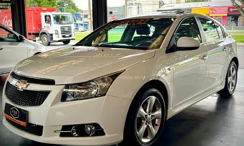 Chevrolet Cruze Hb S...