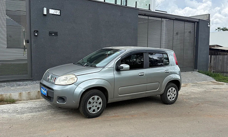 Fiat Uno Vivace Cele...