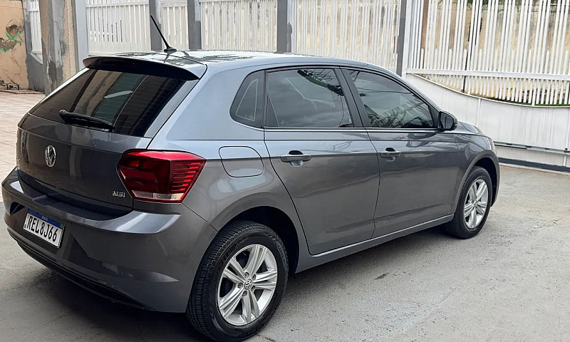 Volkswagen Polo 1.6 ...