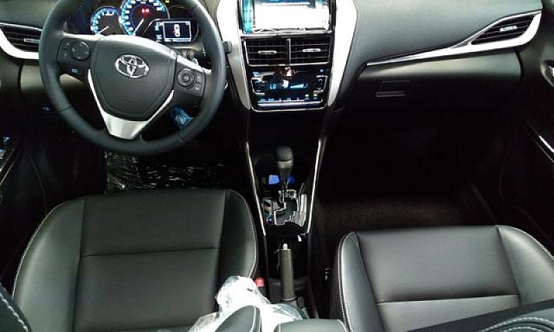 Toyota  Yaris 1.5 16...