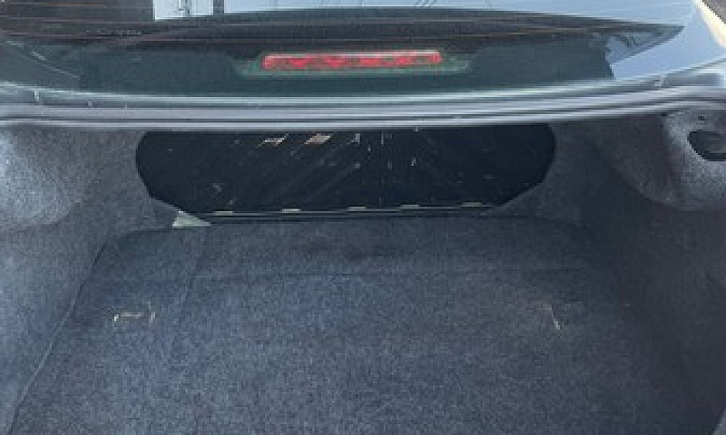 Peugeot 207 1.4 8V 2...