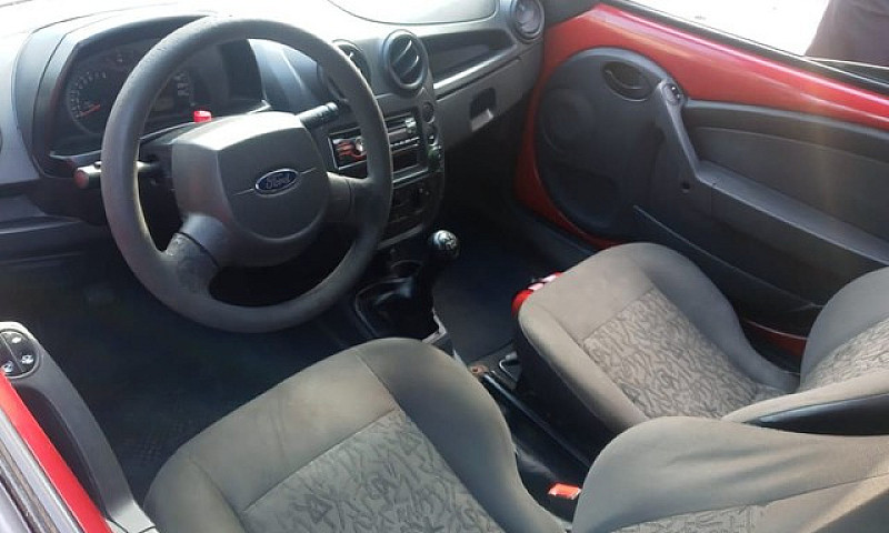 Ford Ka 2010...