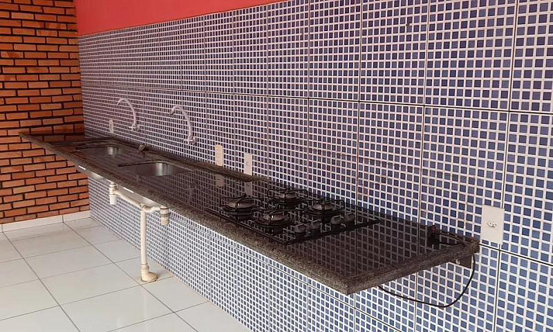 Vende Se Essa Casa...