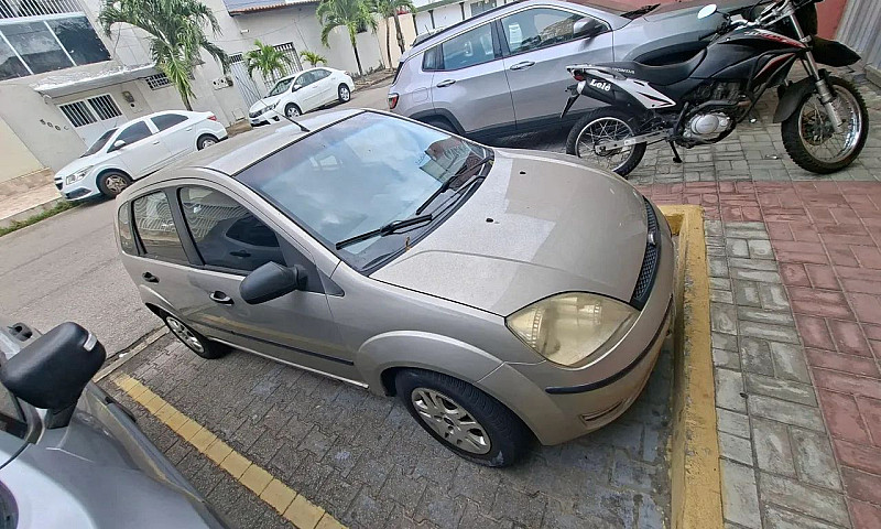 Ford Fiesta 1.0 8V F...