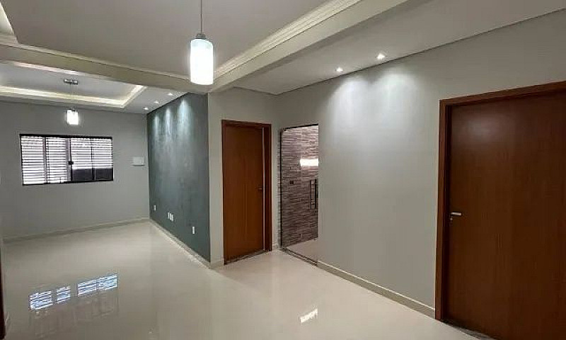 Casa Com 3 Quartos E...