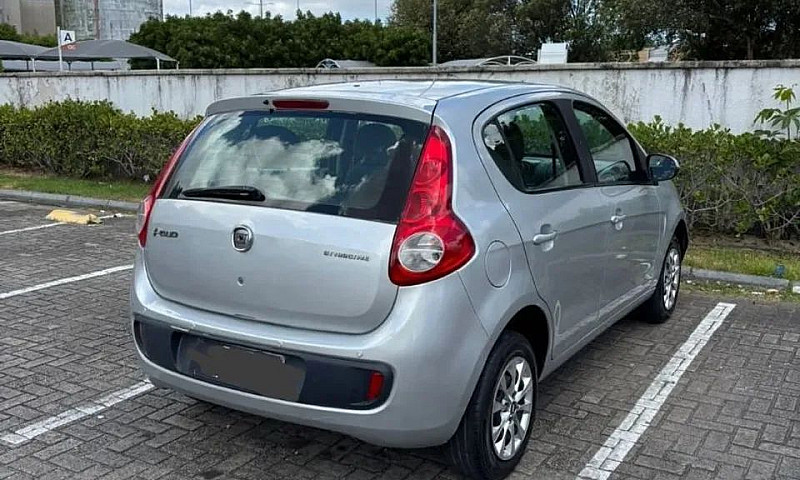 Fiat Palio Attractiv...