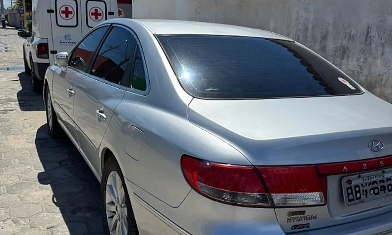 Hyundai Azera Gls 3....