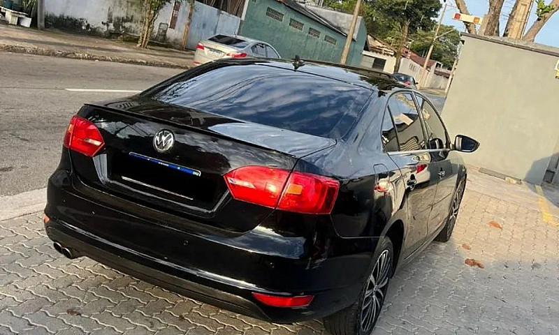Volkswagen Jetta Hig...