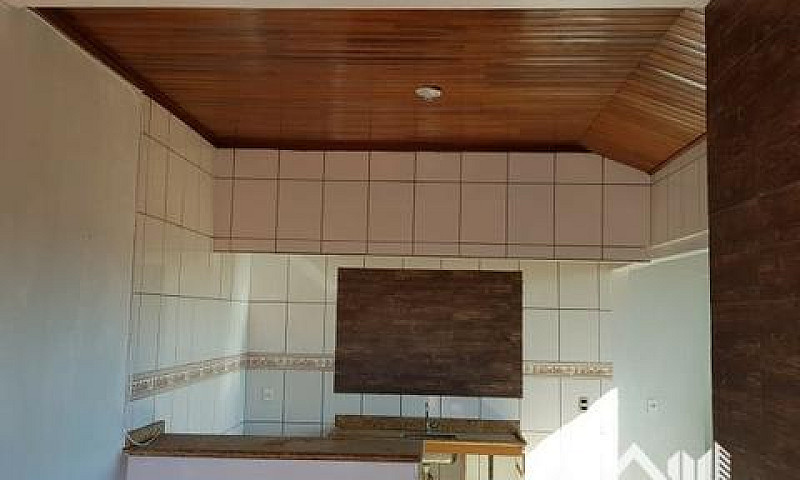 Lote Com 3 Casas Par...