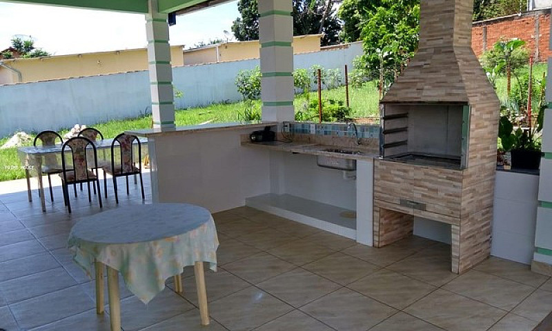 Casa Para Venda Em A...