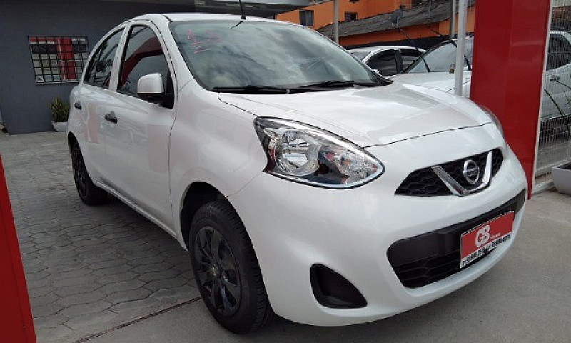 Nissan March  201718...
