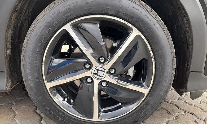 Honda Hr-V Ex Cvt 1....